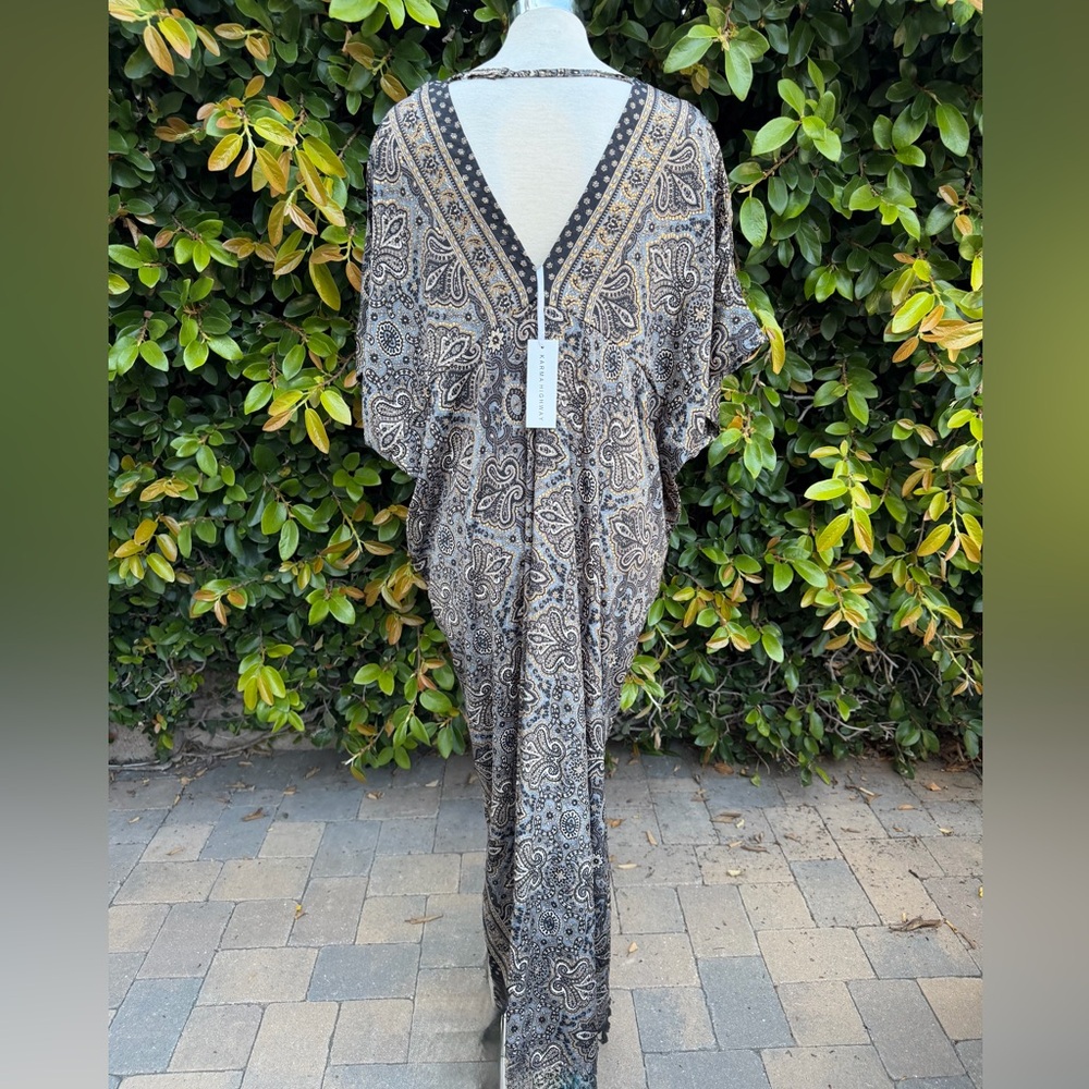 Karma Highway Paisley V-Neck Kaftan Dress - Picture 2 of 4